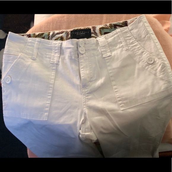 Woman’s tall White khaki pants size 32 - Picture 2 of 4